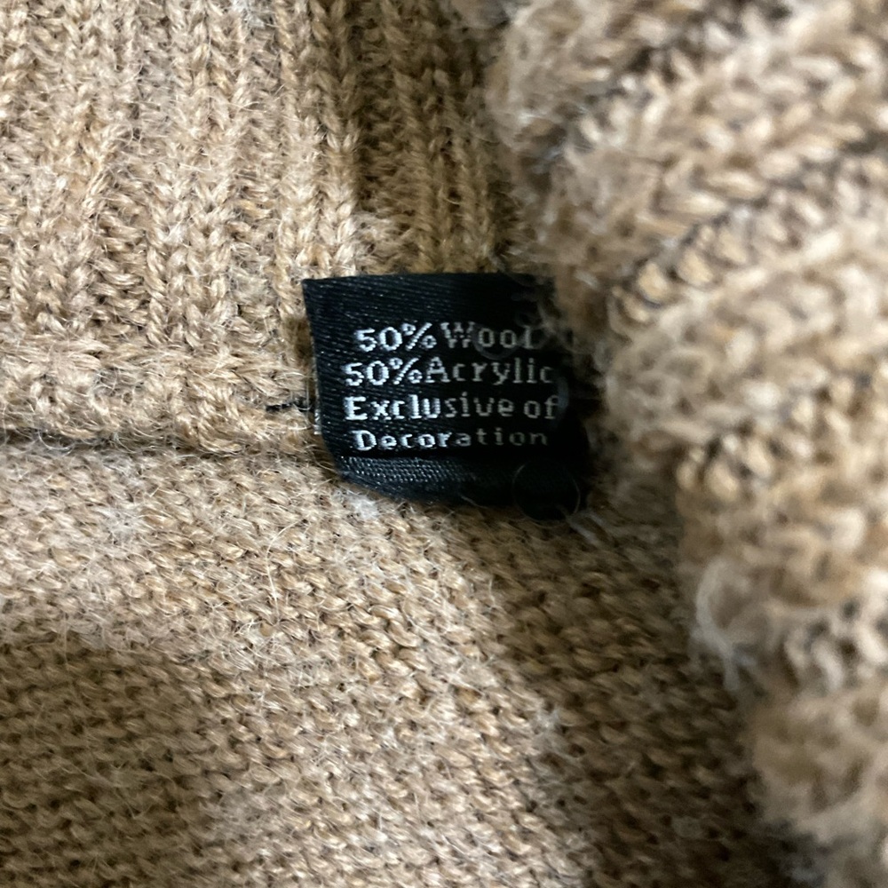 Men’s Rochester Tan Wool Sweater - Picture 7 of 11